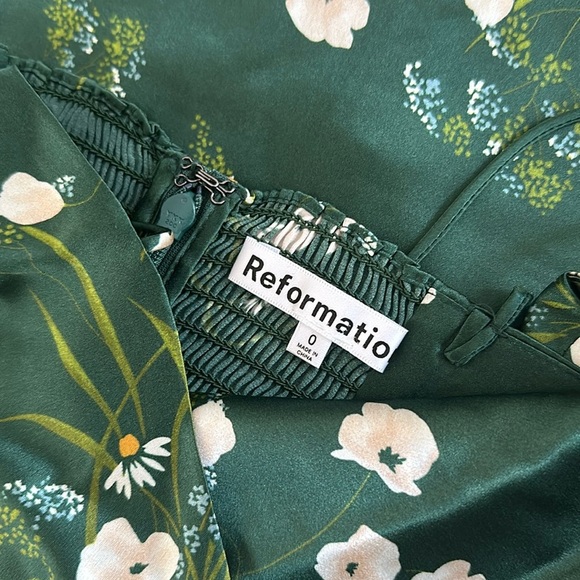 NEW Reformation Frankie Silk Dress in Buena Green Floral | size 0 - Picture 8 of 12
